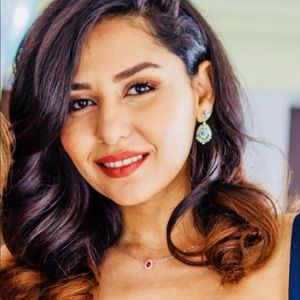 Meet your Posher, Asal